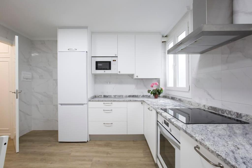 Alhondiga Flat By Next Stop Bilbao Exterior foto